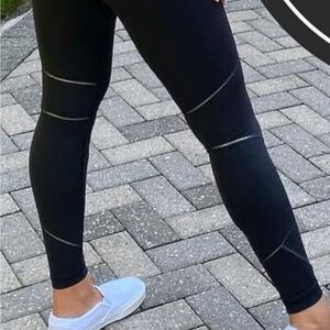Lululemon Athletica Black Leggings with White Accents